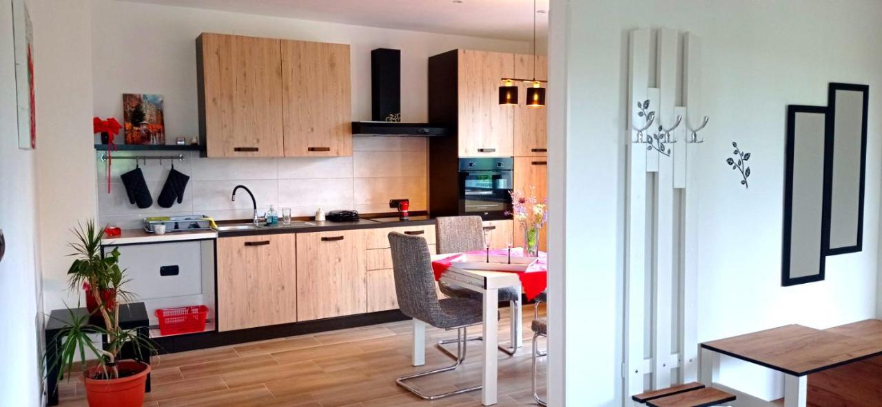Apartmani Melia Marčelji Exteriér fotografie
