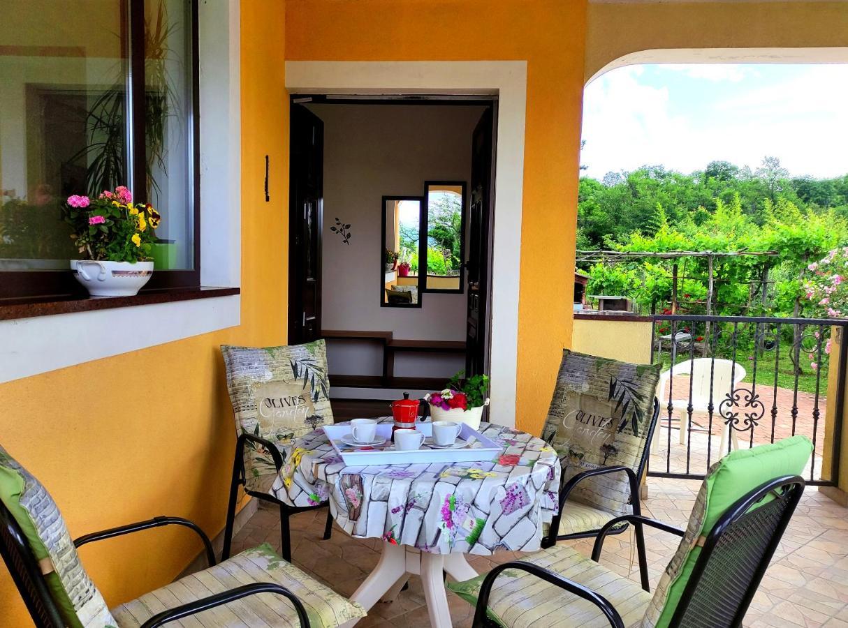 Apartmani Melia Marčelji Exteriér fotografie