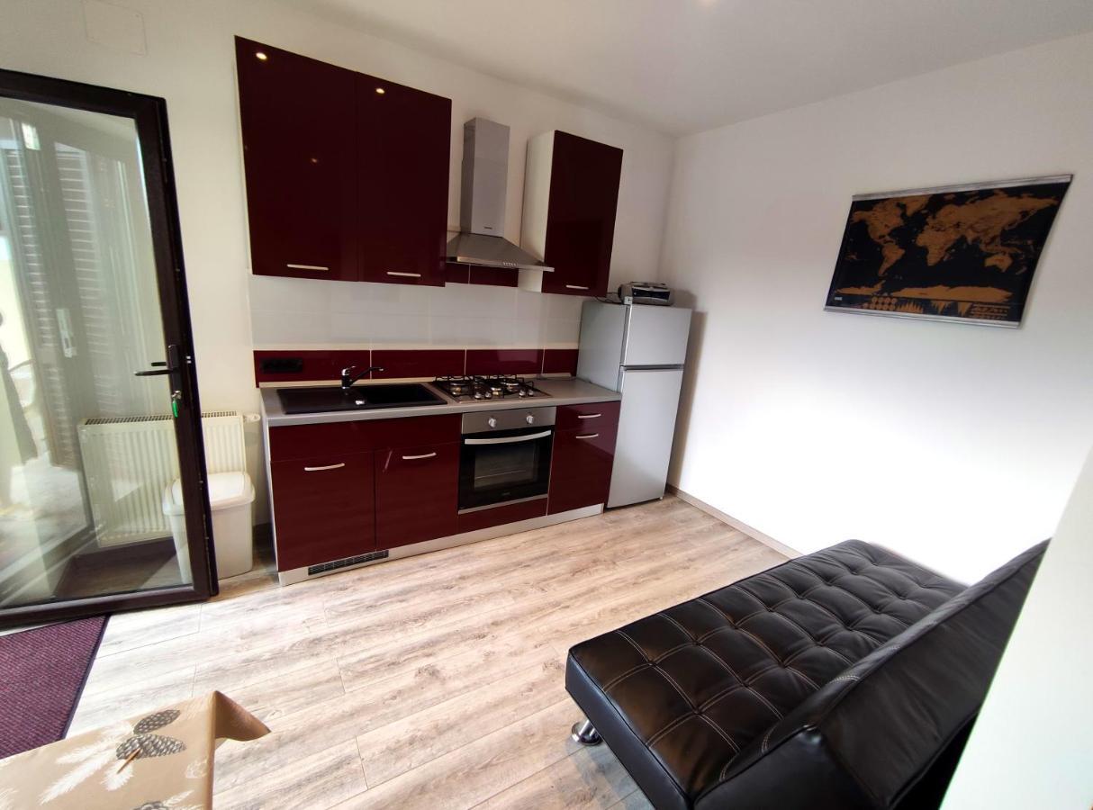 Apartmani Melia Marčelji Exteriér fotografie